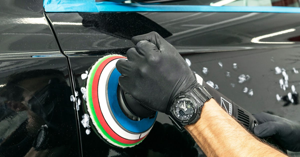 How to wax a car