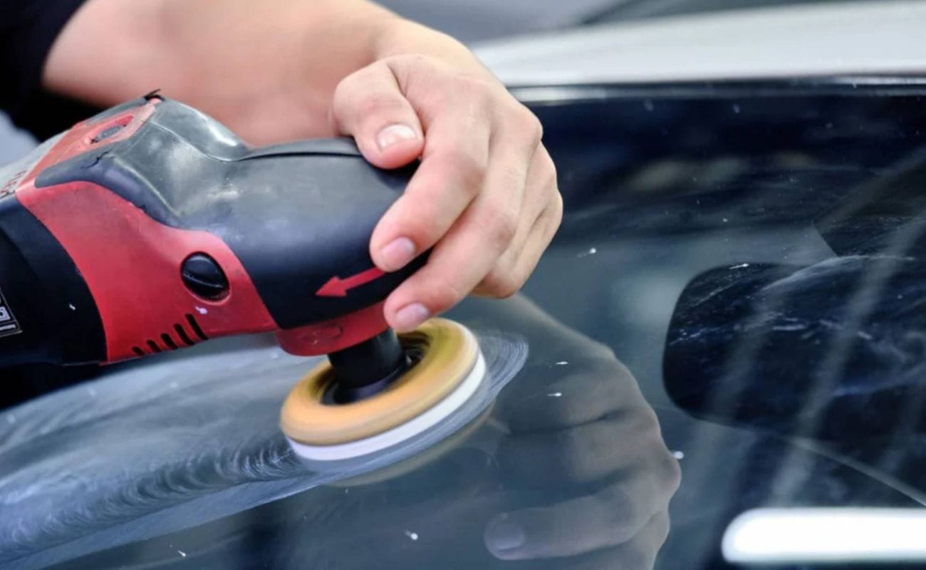 1300x800 6 in Calgary